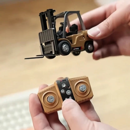 Mini RC Gabelstapler 1:64 – 2.4GHz Funksteuerung – Metall Modell Forklift – Ferngesteuertes Fahrzeug Spielzeug - NVTS Solutions